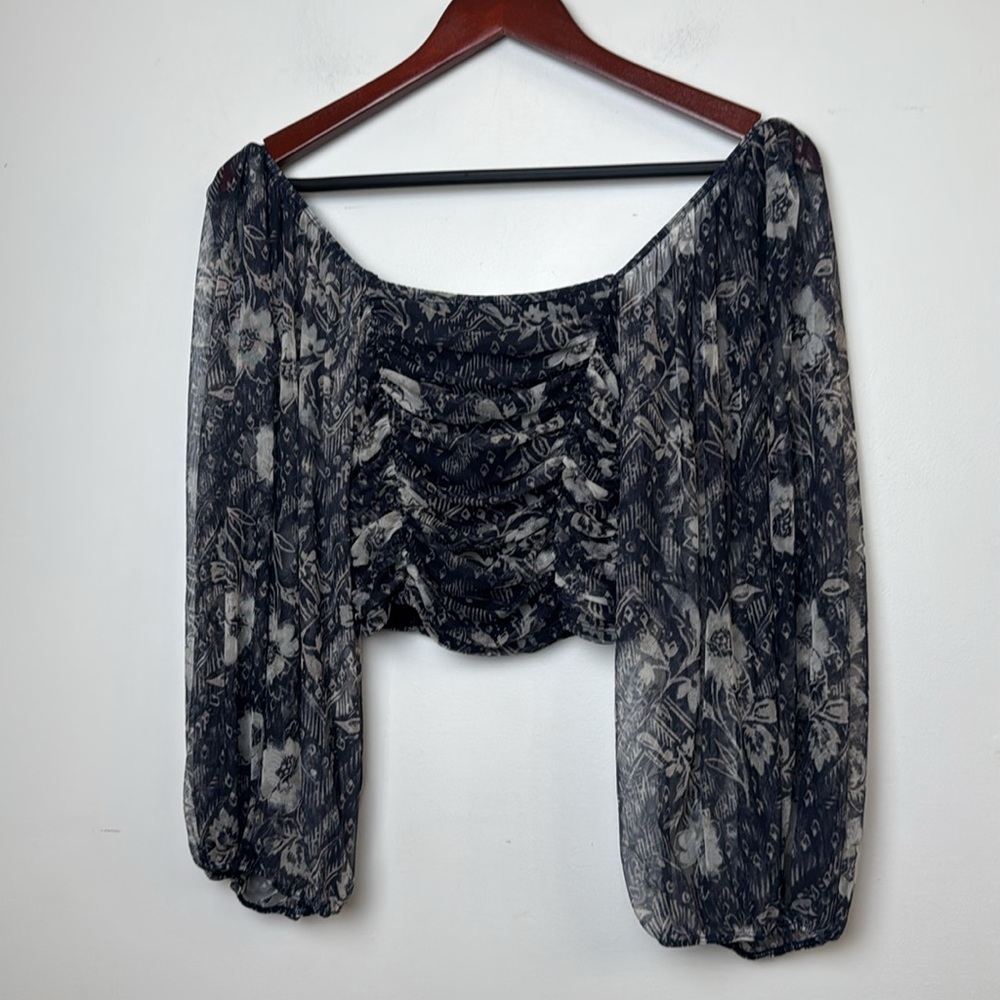Free People Lilia Top Peasant Smocked Crop xs - Picture 4 of 7
